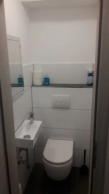 Großzügige Unterkunft mit Smartlocks & Grillplatz - property photo 5