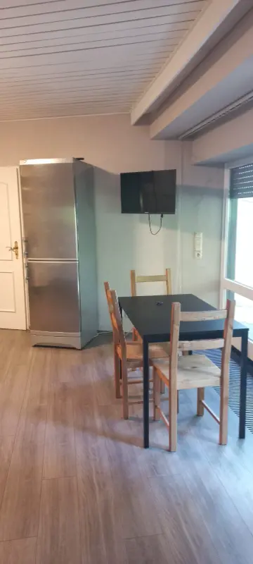 Wohnung für 4 Pers. mit Terrasse & Smartlock - foto nemovitosti 2