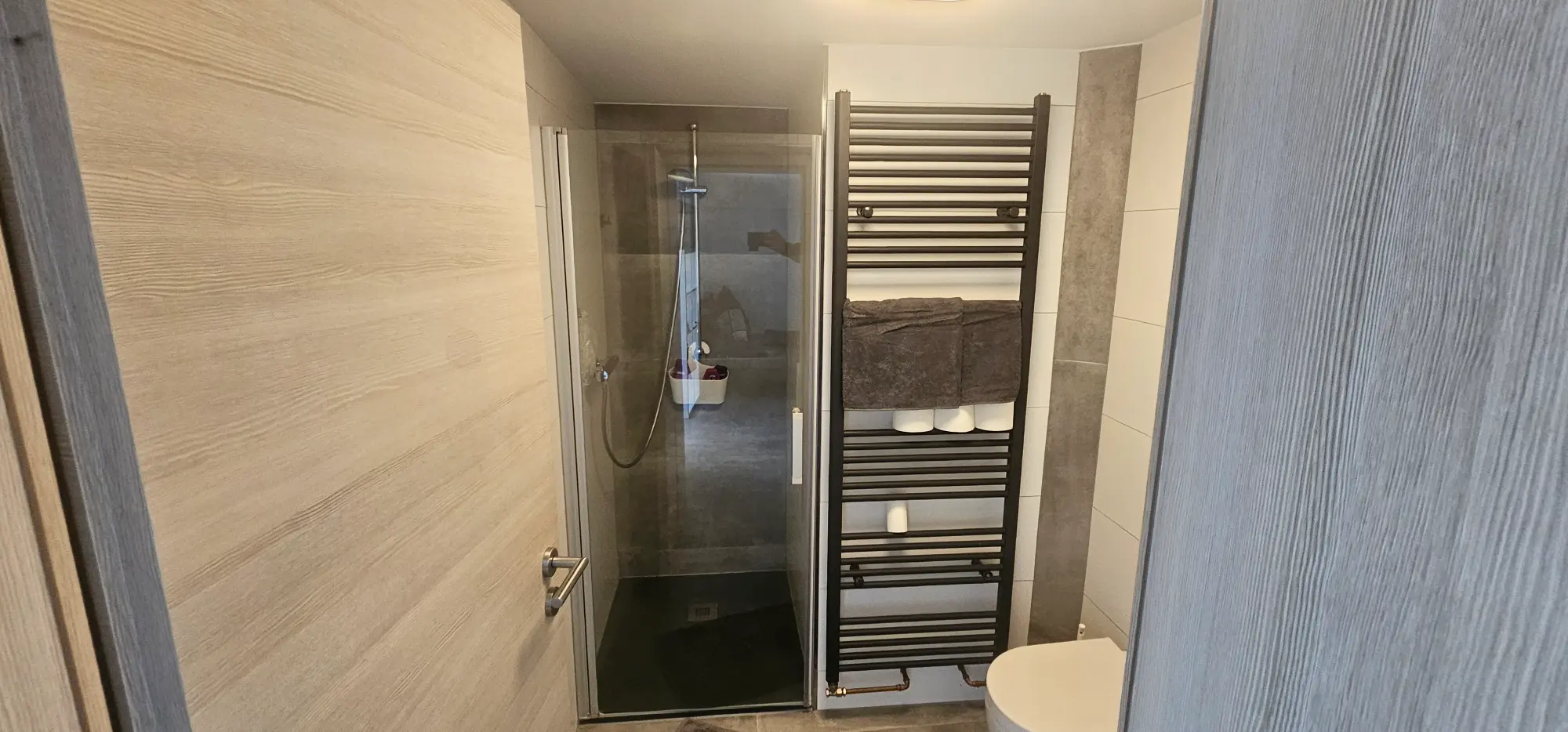 Voll ausgestattetes Apartment mit Terrasse - property photo 5