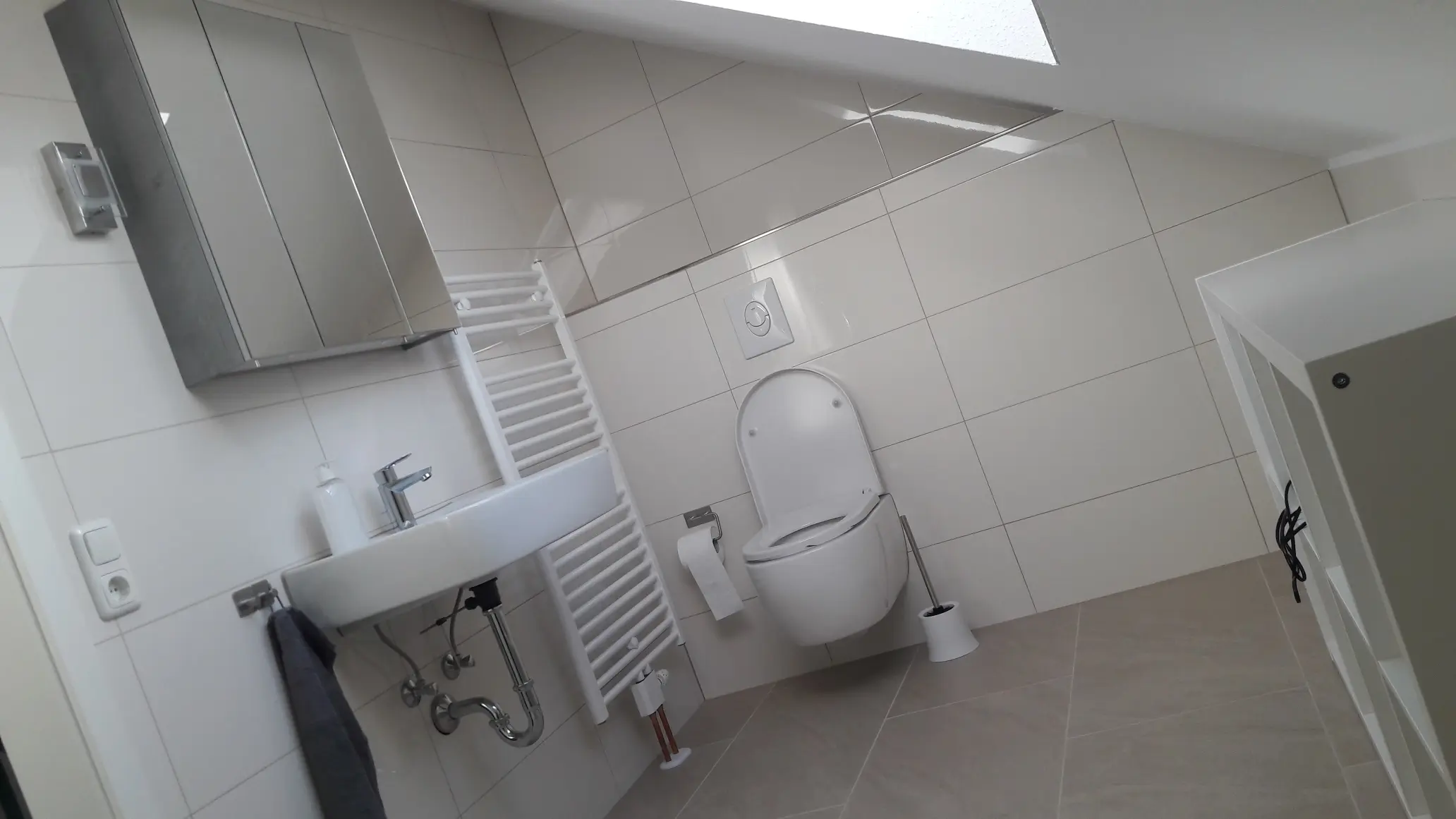 Reihenhaus mit Smartlocks – Monteurzimmer Siegen - ingatlan fénykép 5