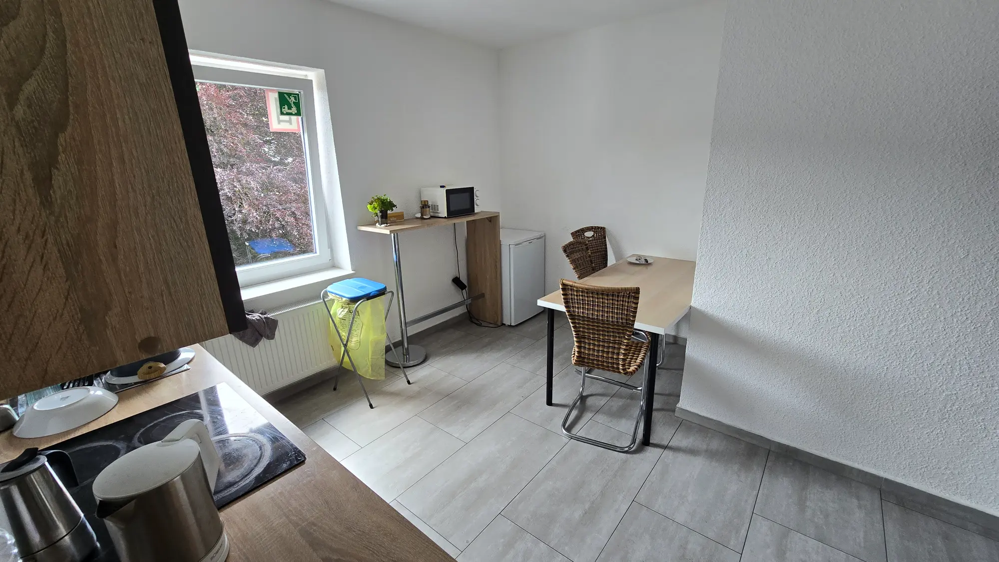 6-Personen-Unterkunft mit Balkon & Smartlock - property photo 2