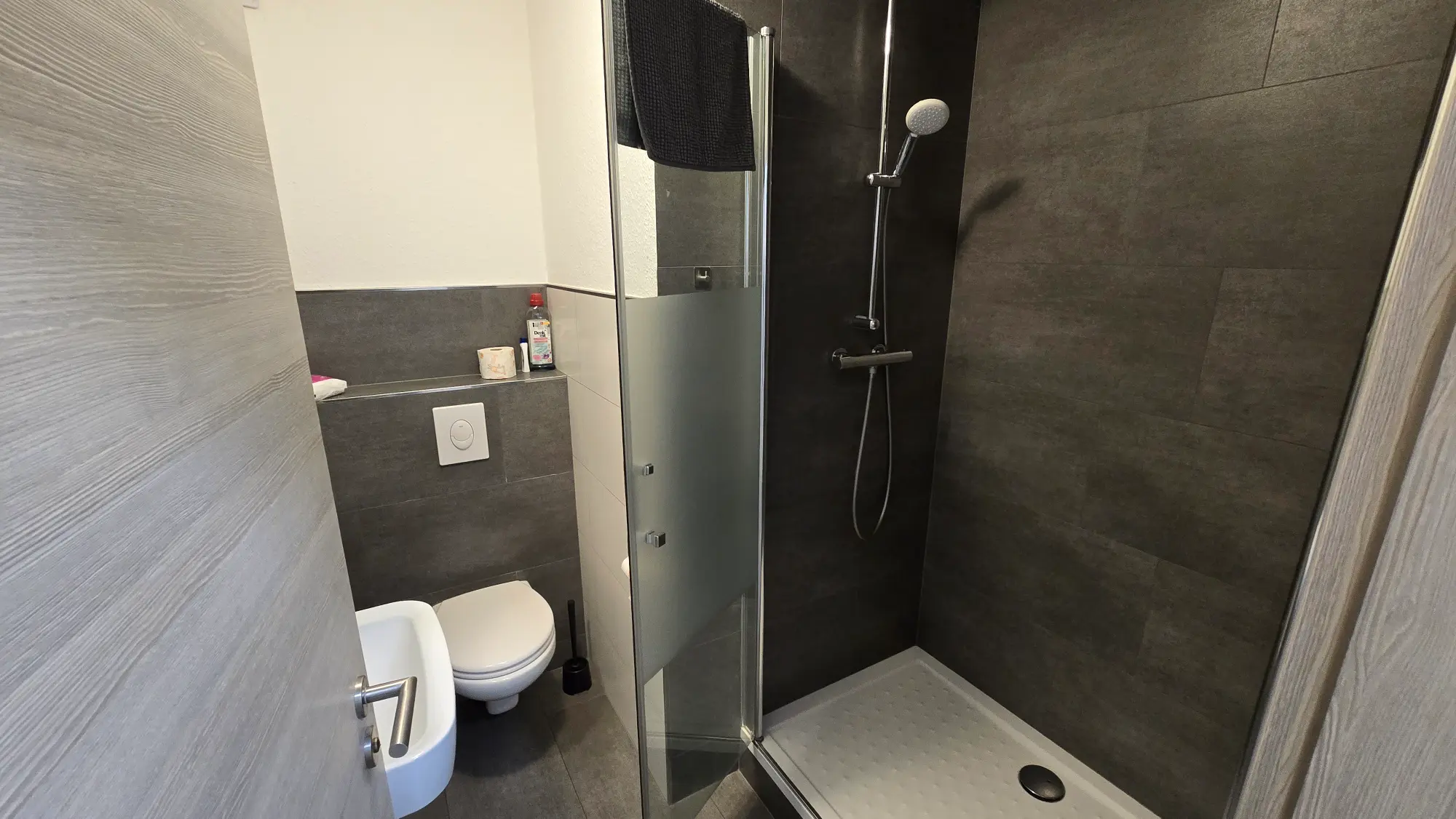 Wohnung für 7 Personen mit 2 Bädern & Balkon - foto de propiedad 4