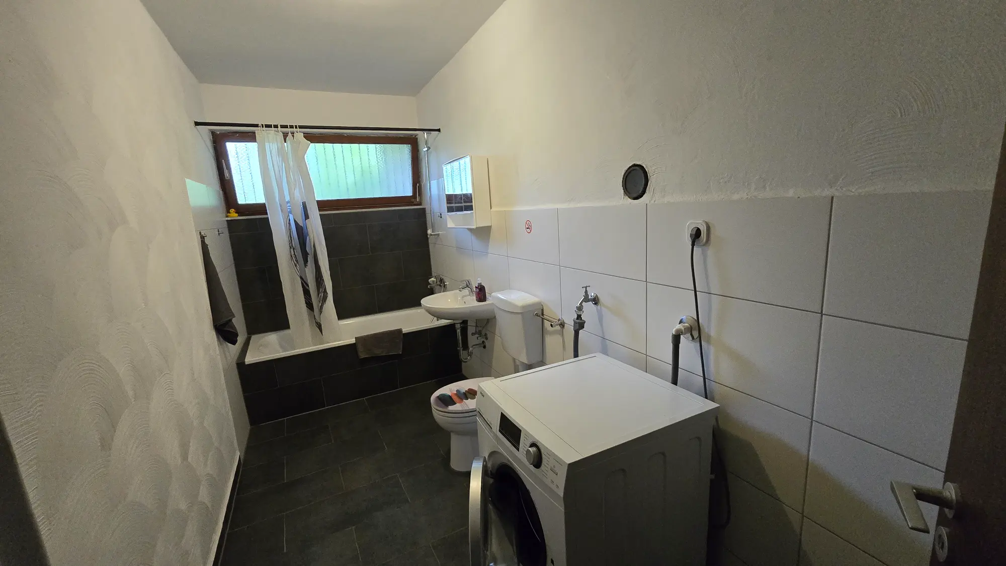 5-Personen-Wohnung mit 3 Zimmern & Terrasse - фото 4 недвижимости