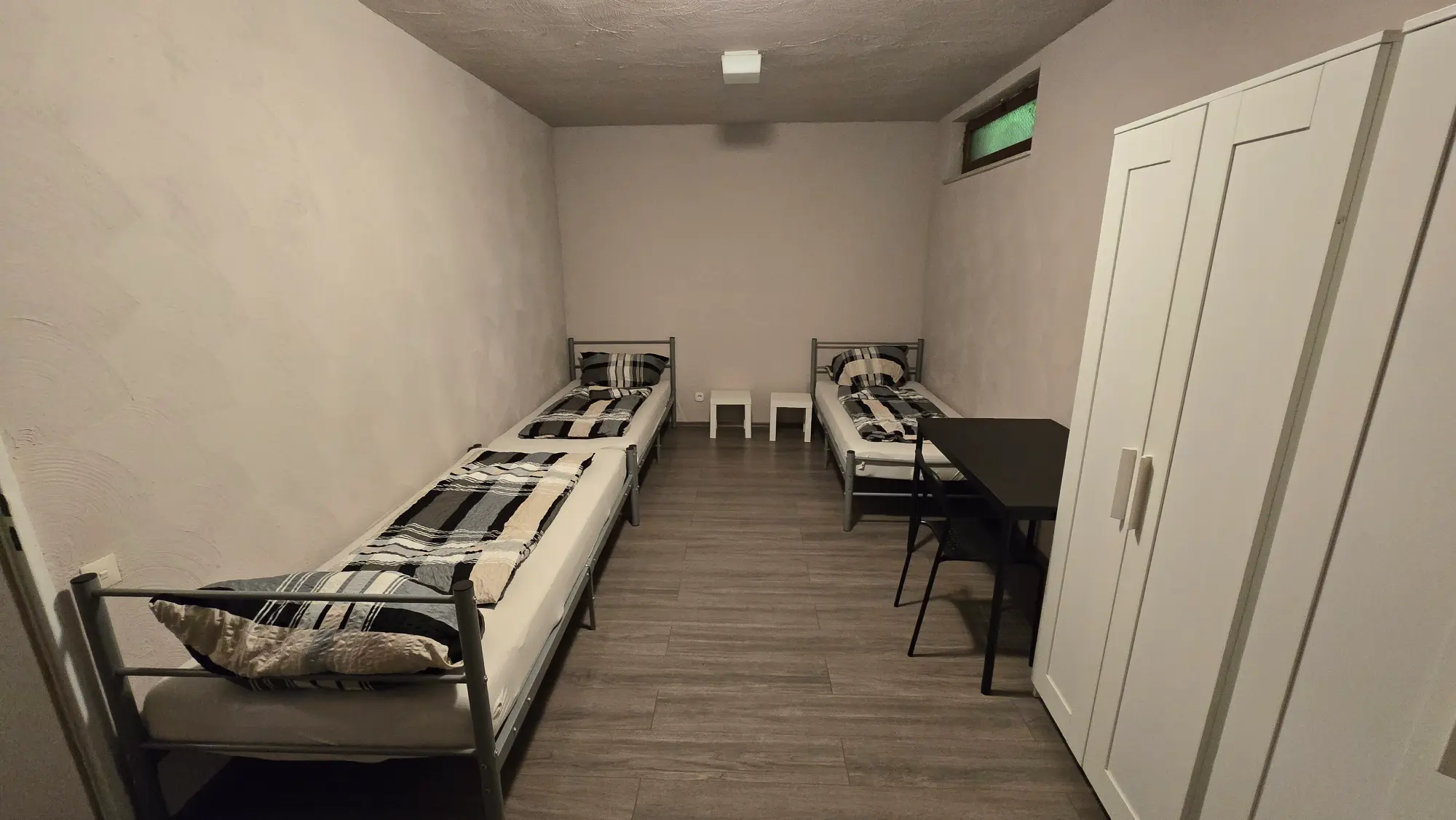 5-Personen-Wohnung mit 3 Zimmern & Terrasse - фото 10 недвижимости